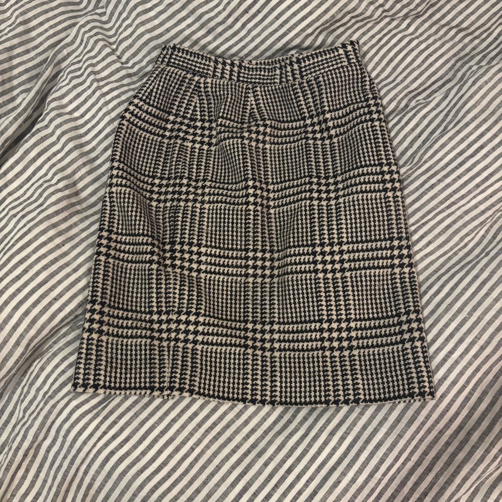 Banana republic wool cashmere pencil skirt houndstooth black and cream high rise - Picture 2 of 14